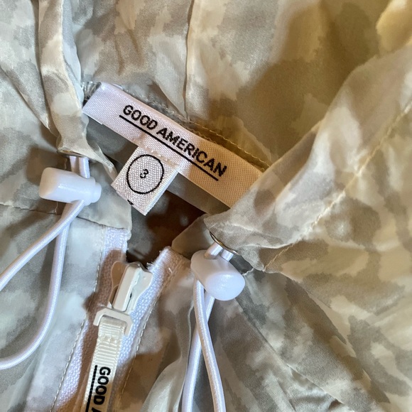 ✨GOOD AMERICAN Icy Leopard Print Windbreaker Jacket✨ NWT - Picture 11 of 16